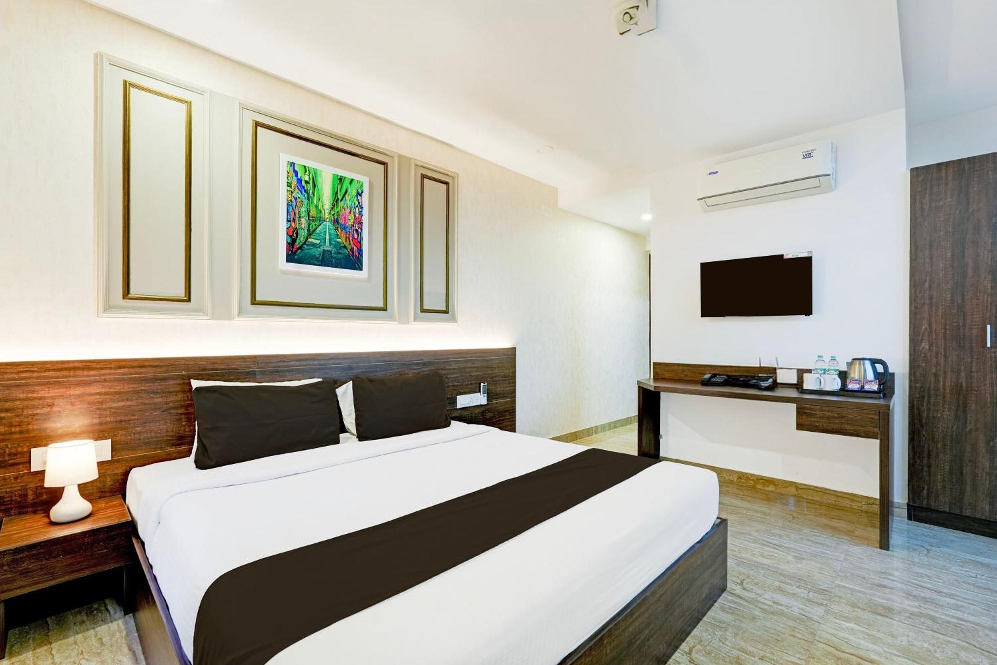 Super Townhouse Oak Aecs Formerly Bangalore Times Zewnętrze zdjęcie